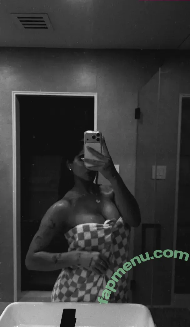 Isabella Ladera nude photo #0342 (isabella.ladera / isalavenezolanaa / u364813583)