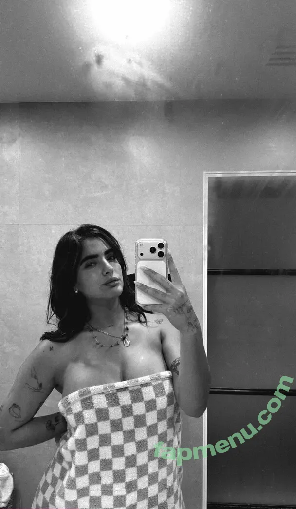 Isabella Ladera nude photo #0359 (isabella.ladera / isalavenezolanaa)