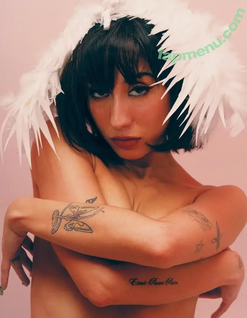 Isabella Lovestory nude photo #0056 (isabellalovestory)