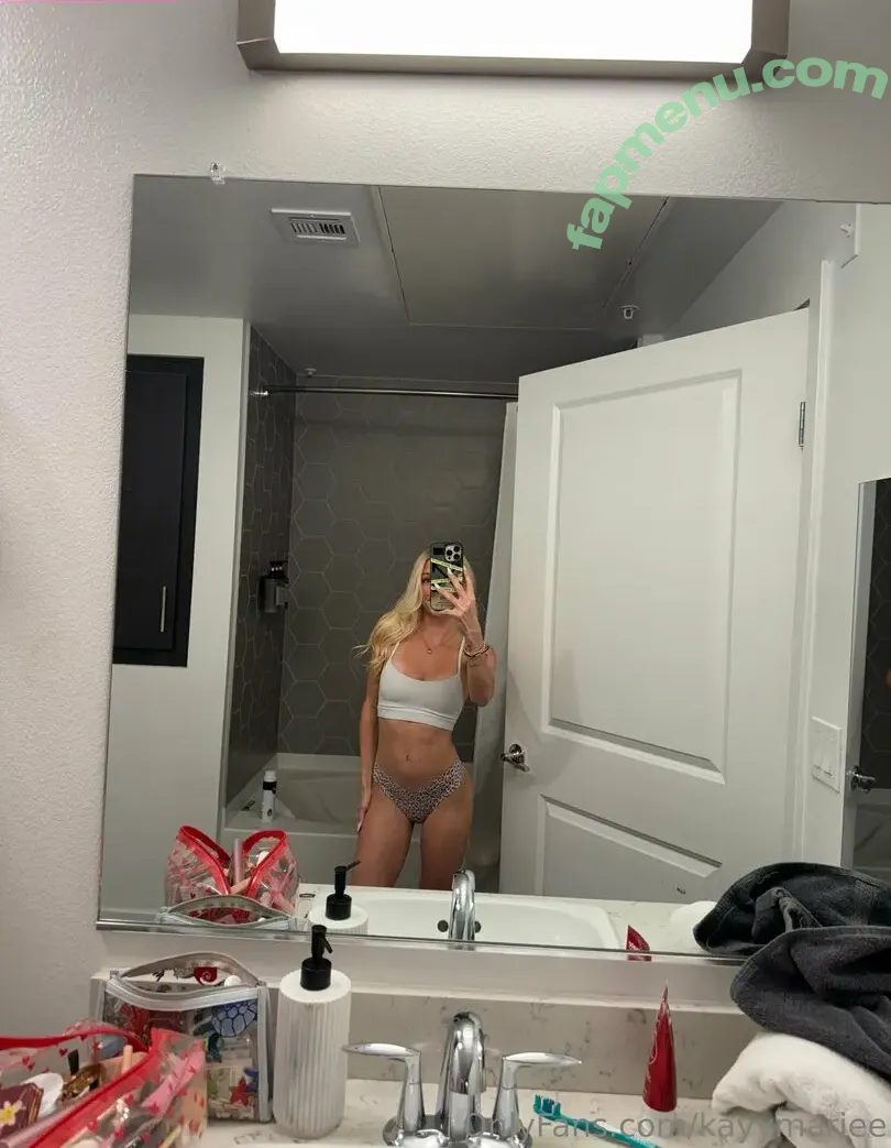 Isabella Malloggi nude photo #0002 (isaabella.mmarie)