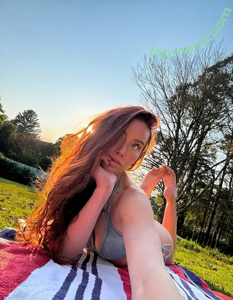 isabella_moreau nude photo #0012 (isabella.moreau)