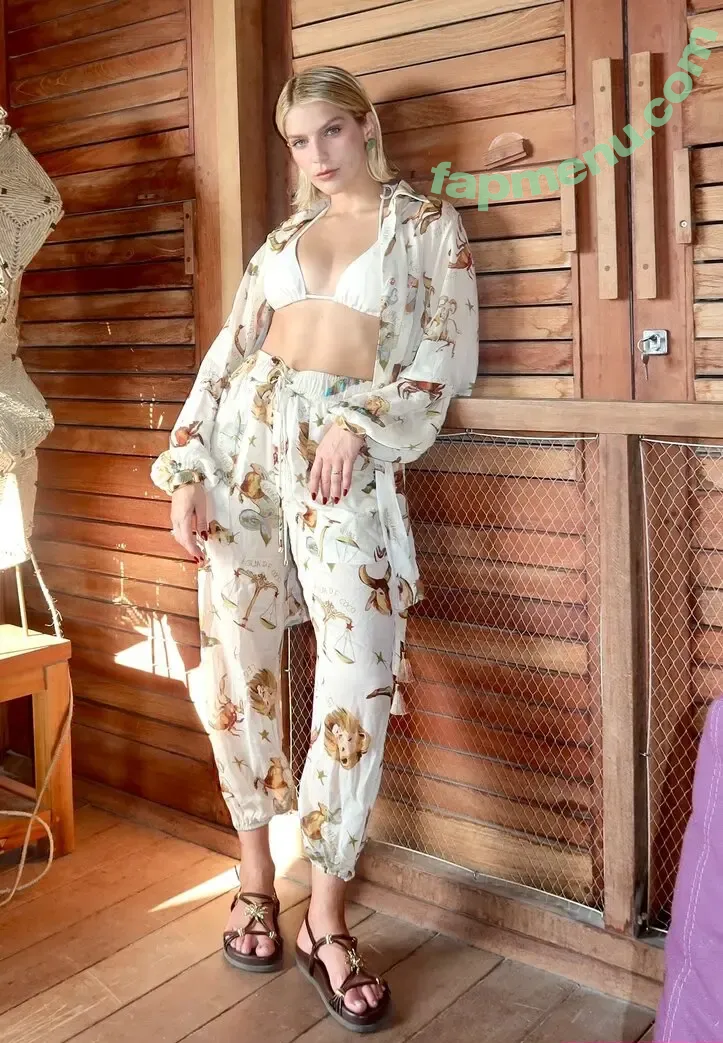 Isabella Santoni nude photo #0325 (isabellasantoni)