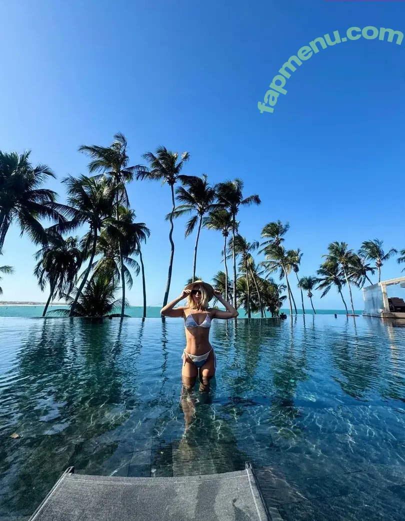 Isabella Santoni nude photo #0365 (isabellasantoni)