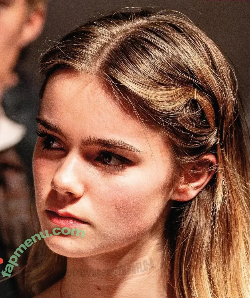 Isabella Sermon nude photo #0024 (isabella.sermon)