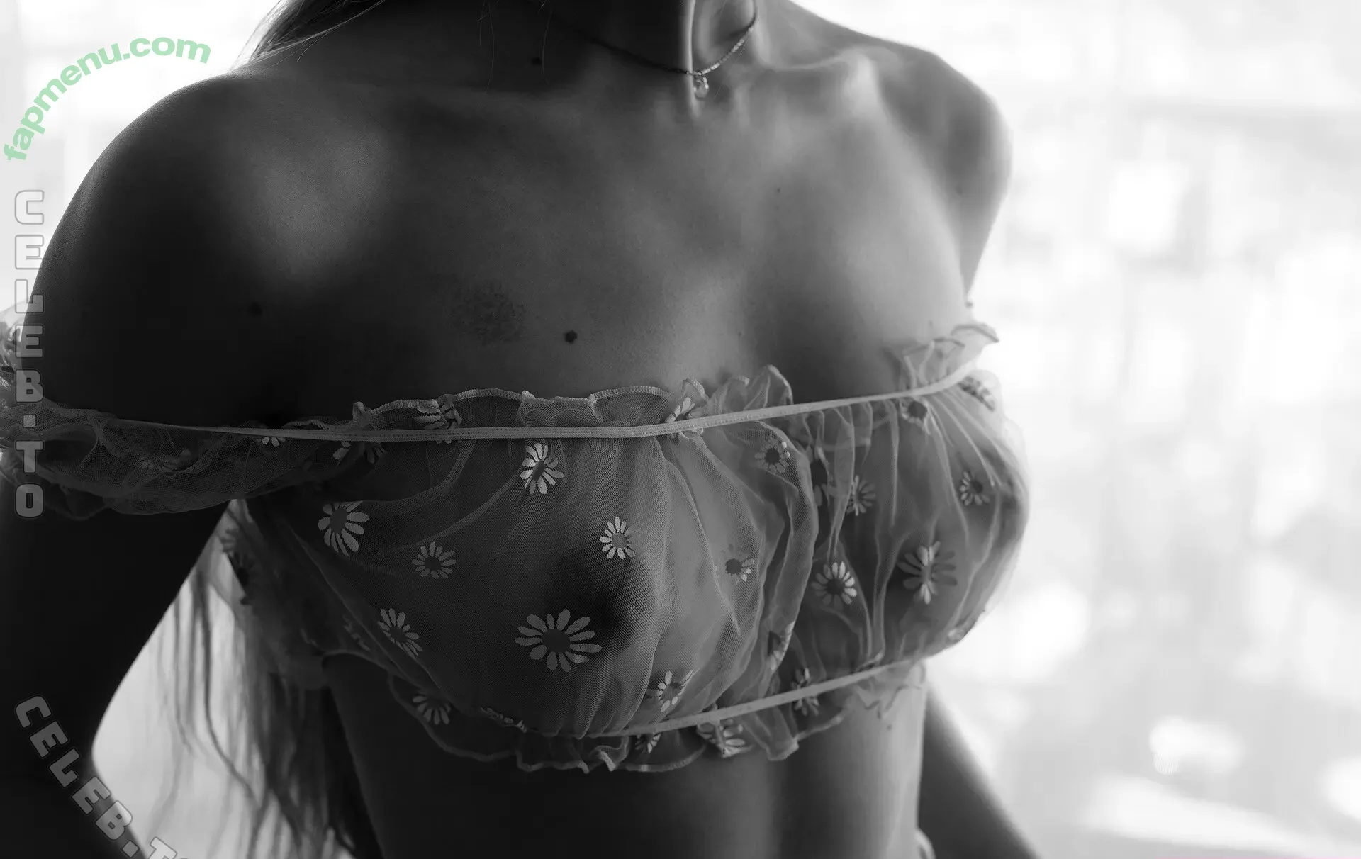 Isabella Späth nude photo #0349 (evenmoreofbella / isabella_mit_a / moreofbella)