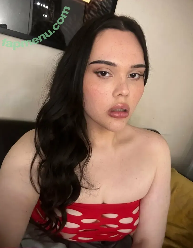 isabelladee nude photo #0007 (isabelladeeofficial)