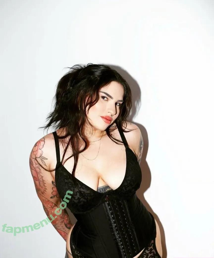 isabellamarie nude photo #0009 (isabellamarie)