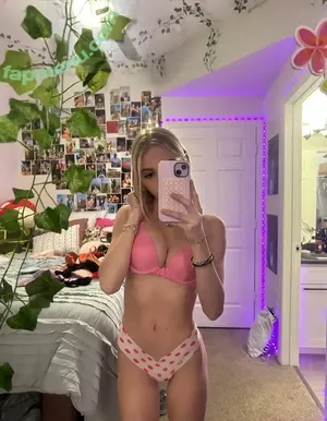 isabellamariex / isabella.maariie nude photo #0051