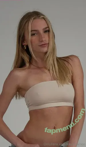 isabellamariex / isabella.maariie nude photo #0060