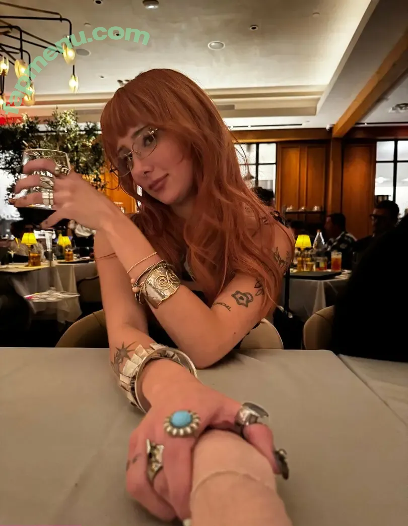 isabellaroy nude photo #0300 (izabellaroy)