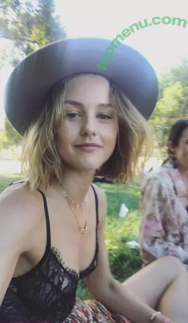 Isabelle Cornish nude photo #0224 (isabellecornish)