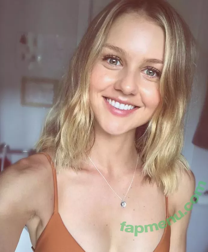 Isabelle Cornish nude photo #0330 (isabellecornish)