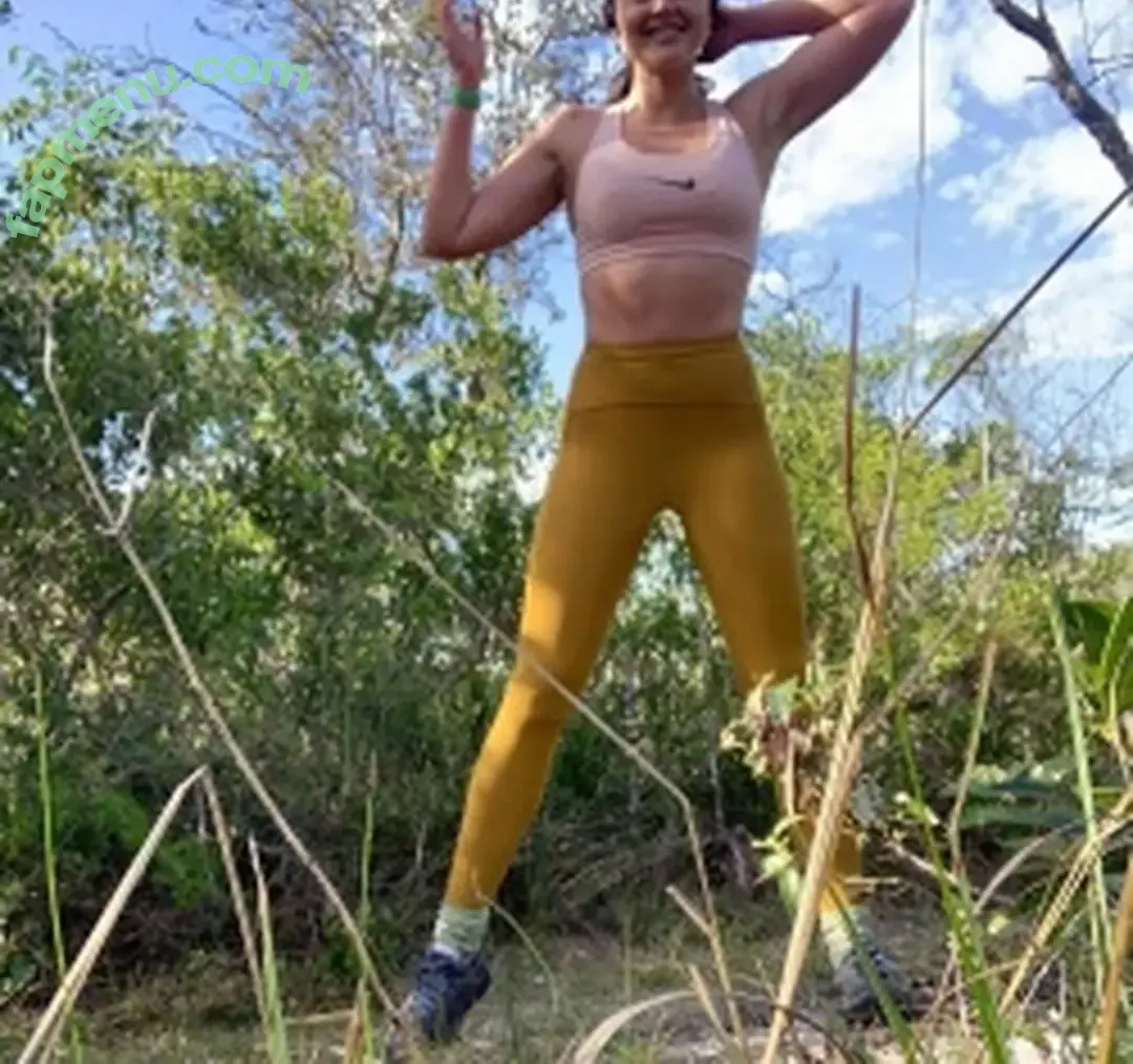 Isabelle Cornish nude photo #0455 (isabellecornish / isabellegypsy)