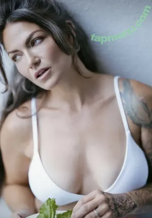 Isabelle Desjardins / isalechat nude photo #0019