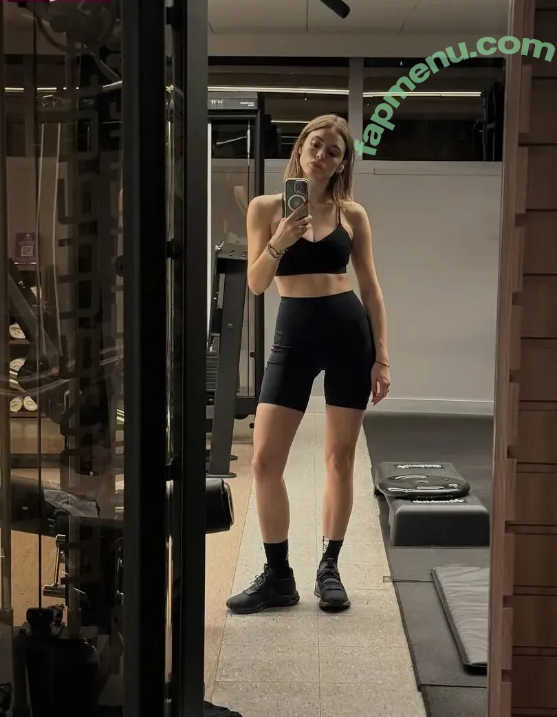 Isabelle Drummond nude photo #0027 (IsabeleDrumond / isabelledr / yeuxpapillon)