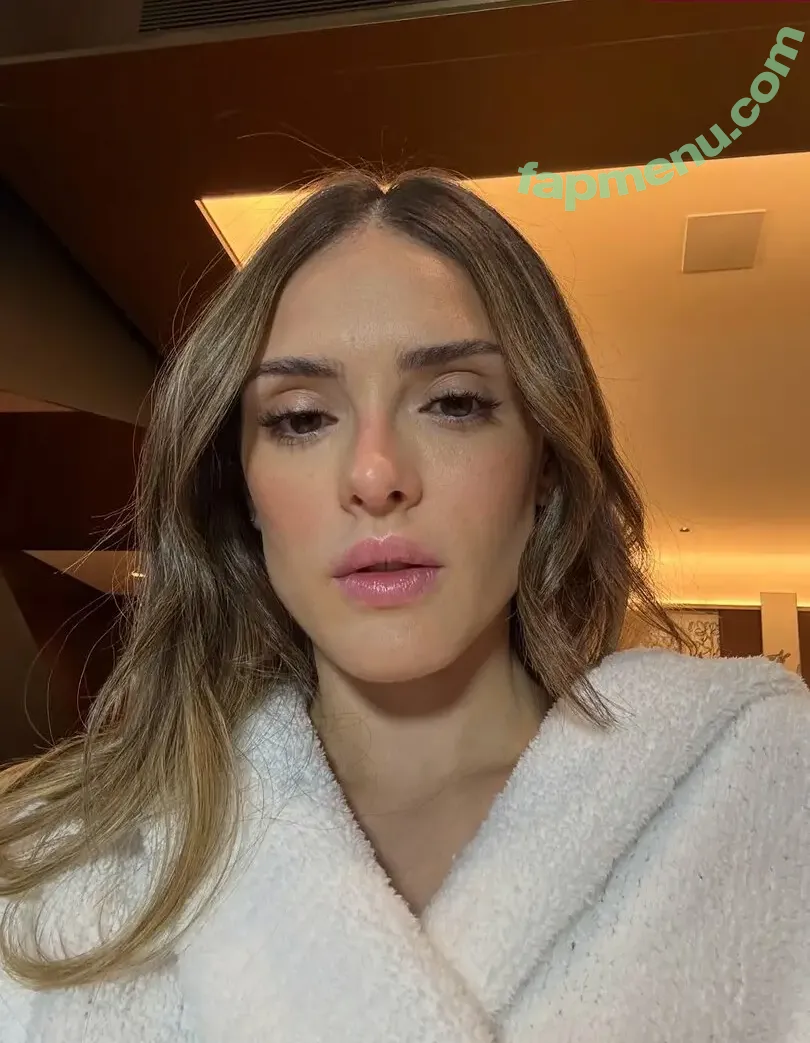 Isabelle Drummond nude photo #0028 (IsabeleDrumond / isabelledr / yeuxpapillon)