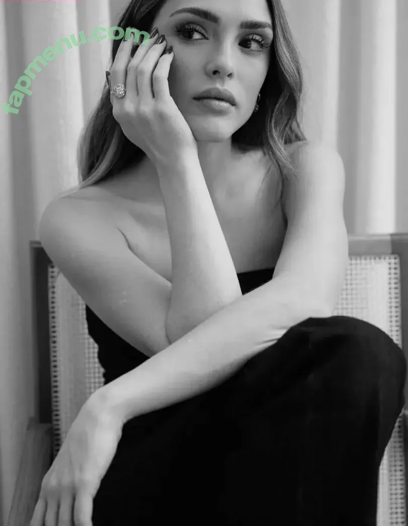 Isabelle Drummond nude photo #0031 (IsabeleDrumond / isabelledr / yeuxpapillon)