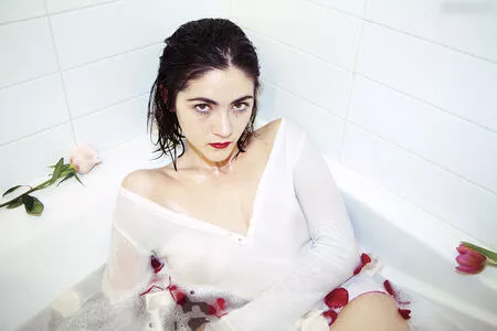 Isabelle Fuhrman / isabellefuhrman nude photo #0031