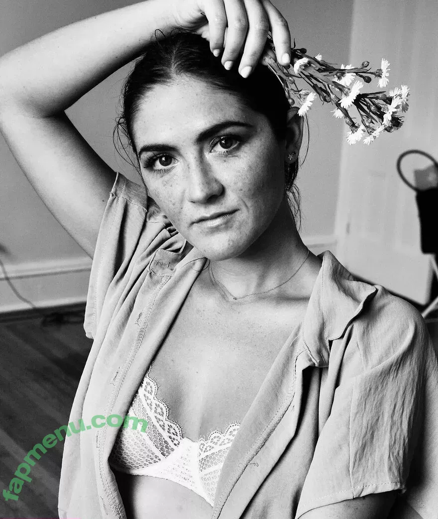 Isabelle Fuhrman nude photo #0238 (isabellefuhrman)