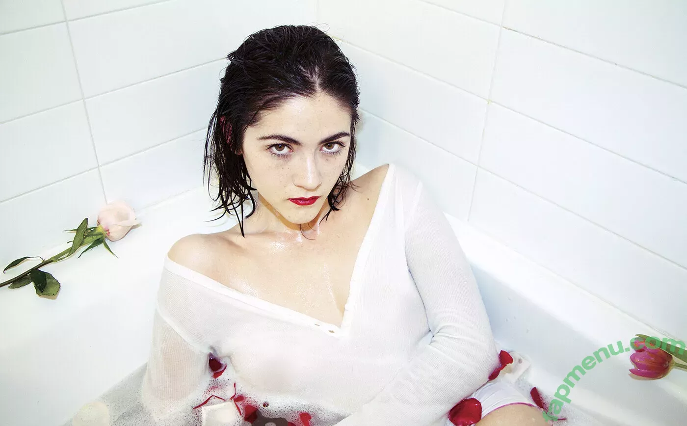 Isabelle Fuhrman nude photo #0242 (isabellefuhrman)