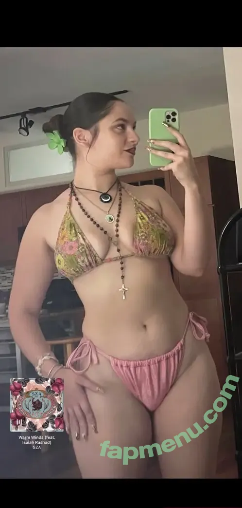 Isabelle Gilbert nude photo #0011 (liberosis.oasis)