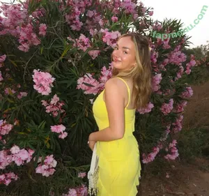 Isabelle Smith / Hollyoaks / is.abellesmith / isabellasmithhxx nude photo #0015