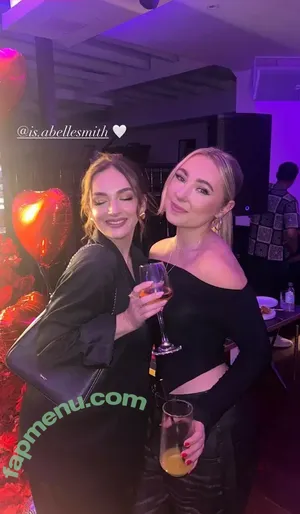 Isabelle Smith / Hollyoaks / is.abellesmith / isabellasmithhxx nude photo #0030