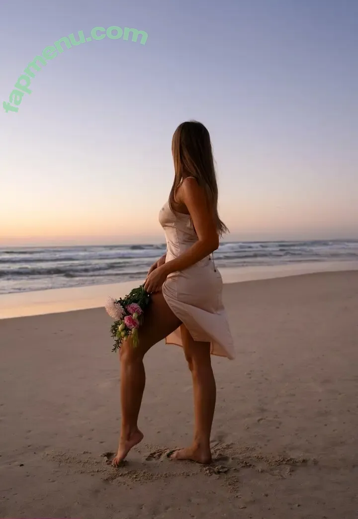 isabellegrace nude photo #0002 (isabellegrace)