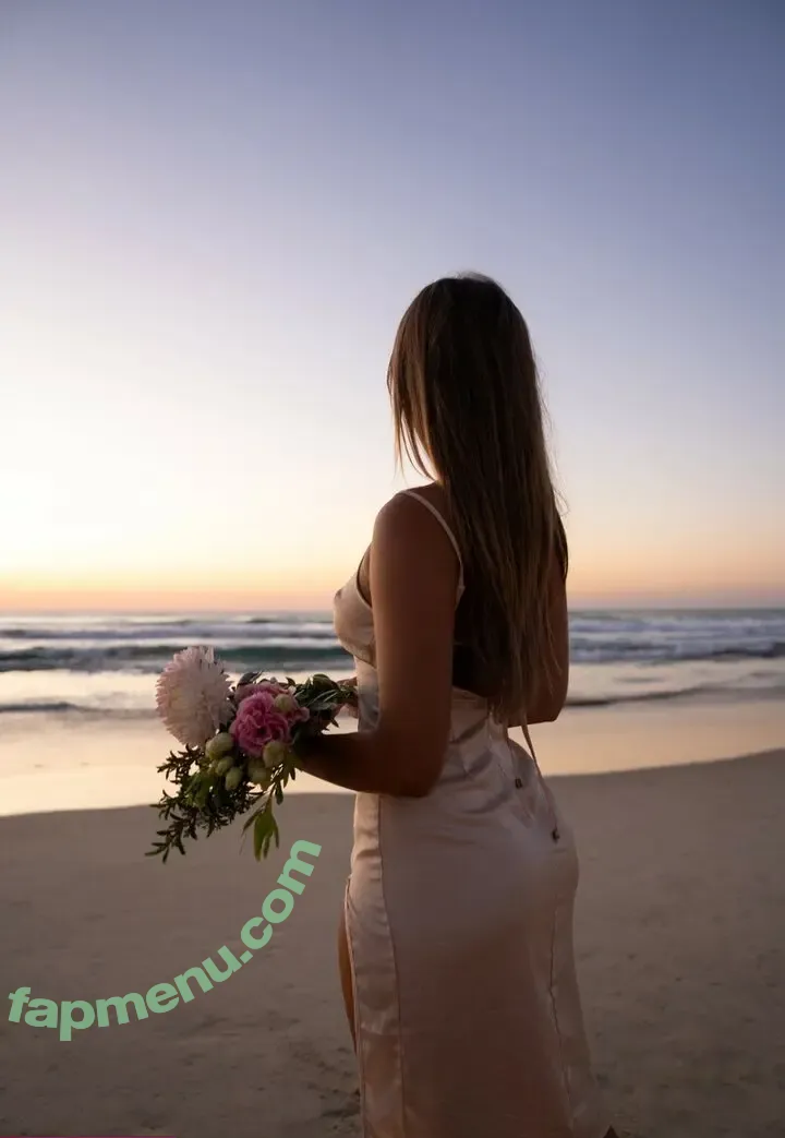 isabellegrace nude photo #0005 (isabellegrace)