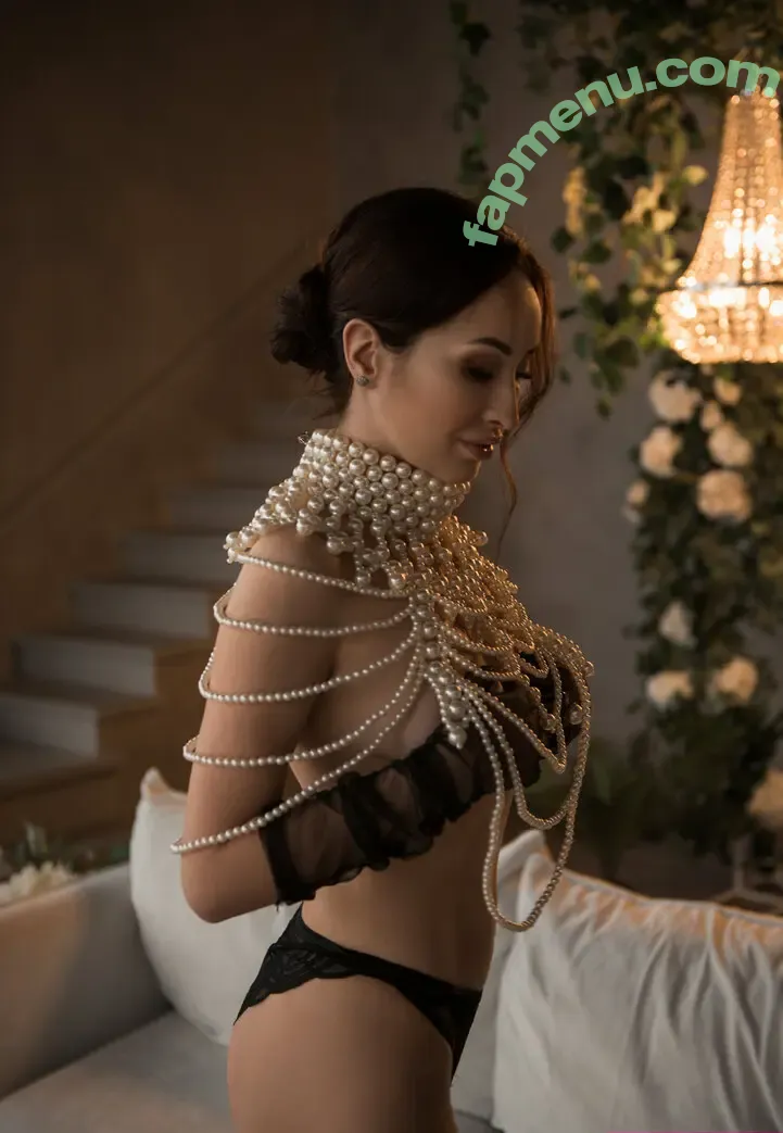 isabellenollanvip nude photo #0022 (bellamolony)