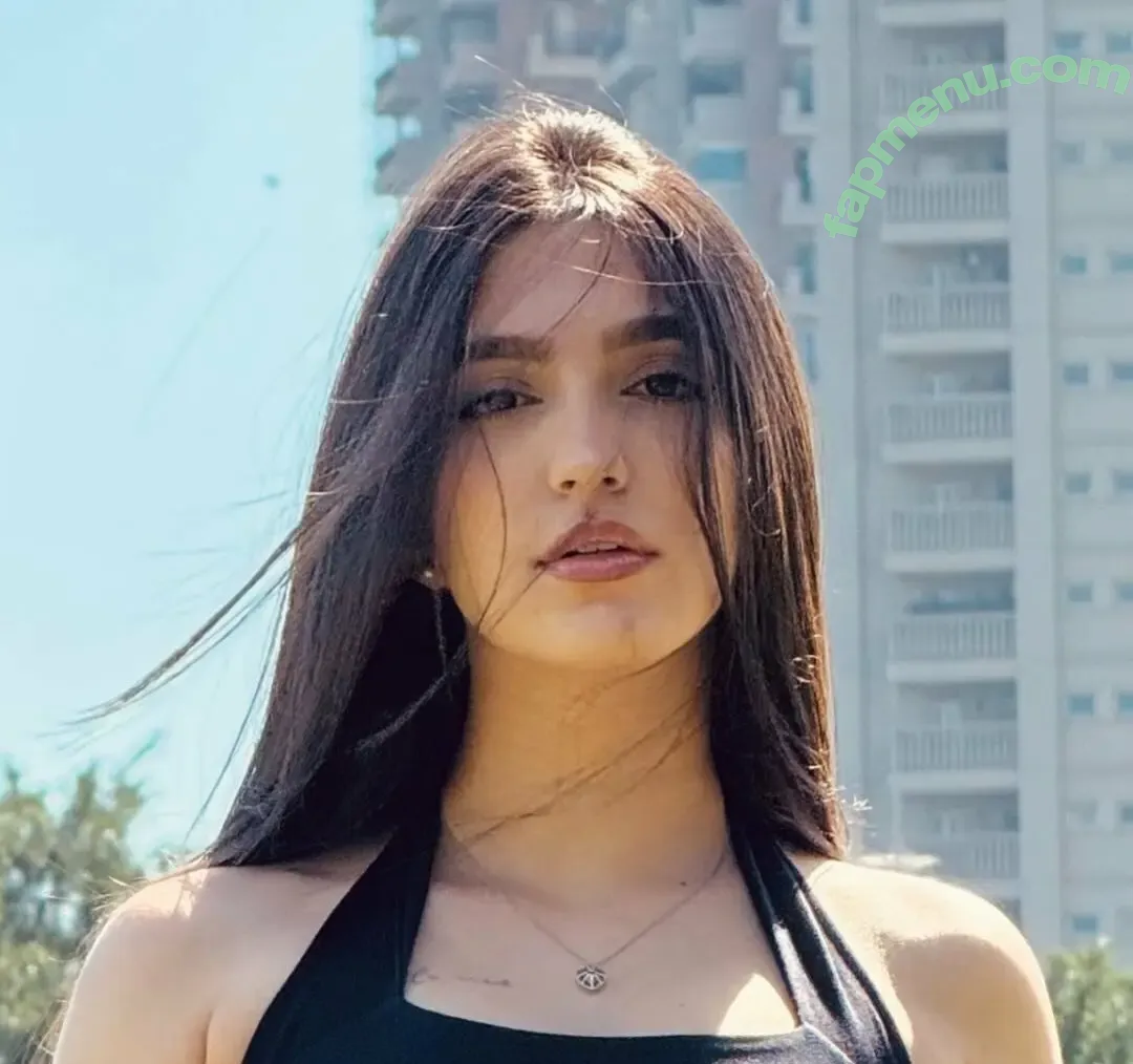 Isabelli Fontineli nude photo #0008 (isaffonti)
