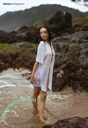 Isabelly Kouda / isa_kouda nude photo #0030