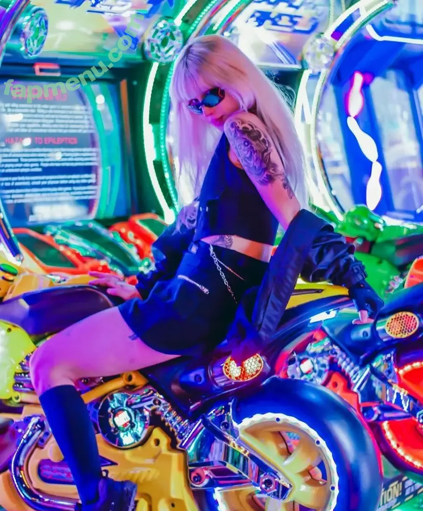 Isadora nude photo #0032 (aquelaisaali / aquelapessoaali)