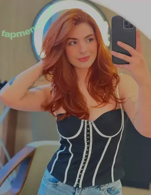 Isadora Basile / IsadoraBasile nude photo #0050