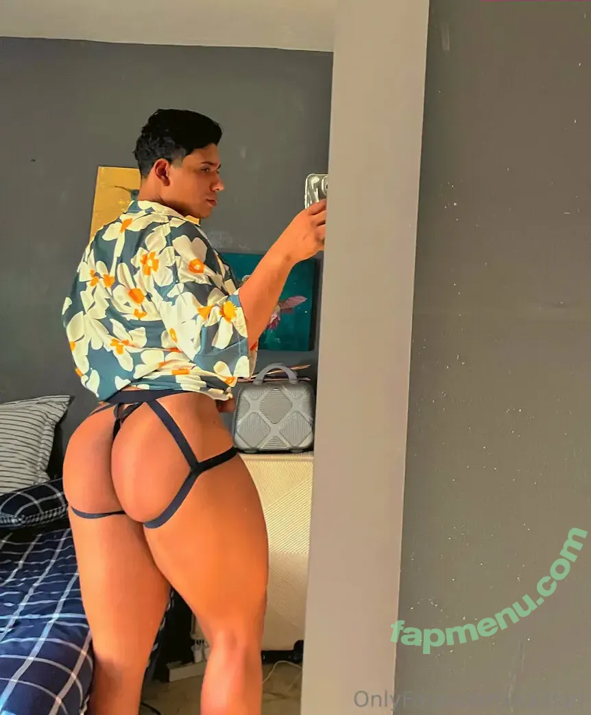 isaibarr nude photo #0012 (isavbarr)