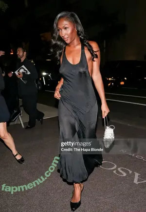 Isan Elba / isanelba nude photo #0005