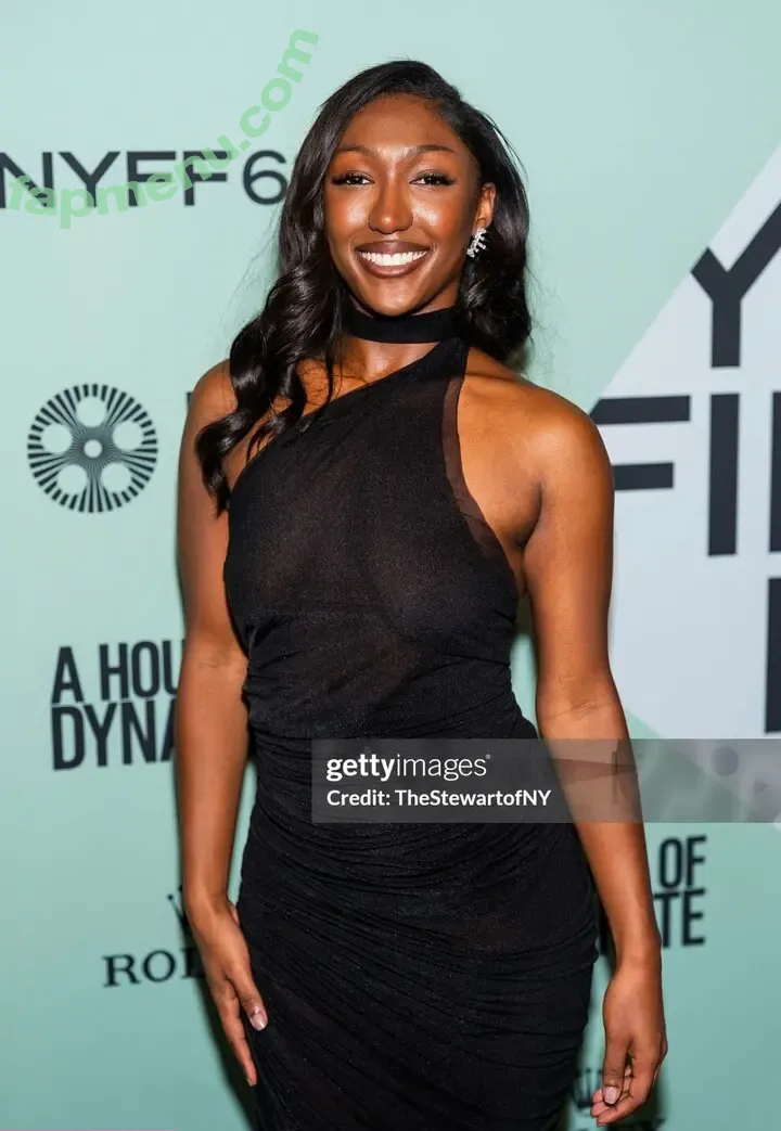 Isan Elba nude photo #0007 (isanelba)