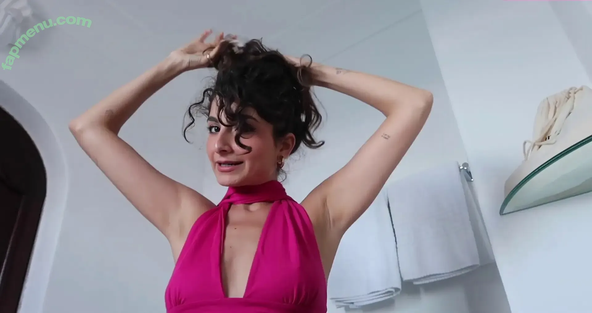 Ischtar Isik nude photo #1476 (ischtarisik)