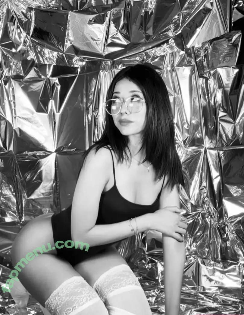 isdani_t nude photo #0012 (isdani_t)