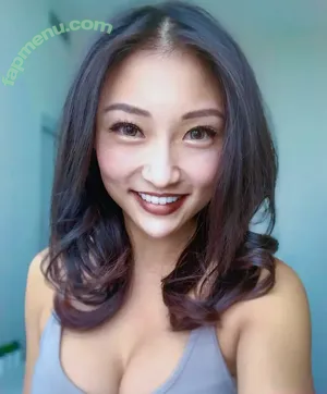 iseetan / 1260479805 / seethefunny / siitan.irl nude photo #0231