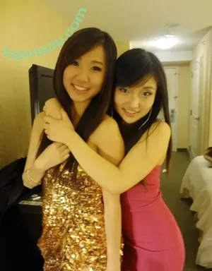 iseetan / 1260479805 / seethefunny / siitan.irl nude photo #0255
