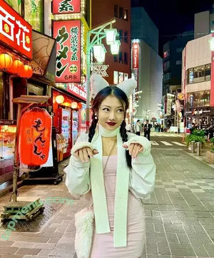 iseetan / 1260479805 / seethefunny / siitan.irl nude photo #0291