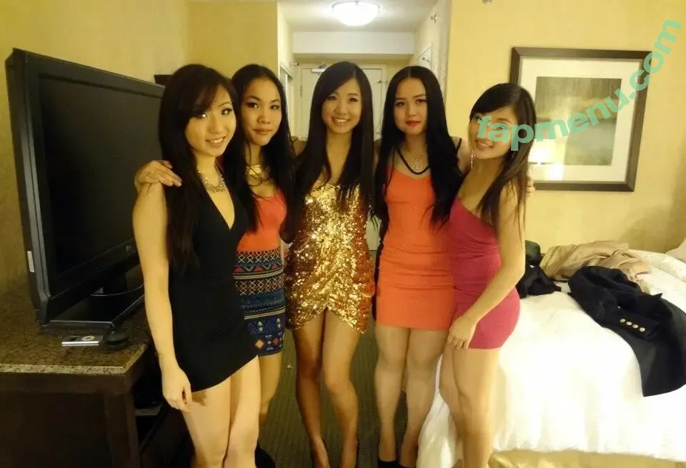 iseetan nude photo #0251 (1260479805 / seethefunny / siitan.irl)
