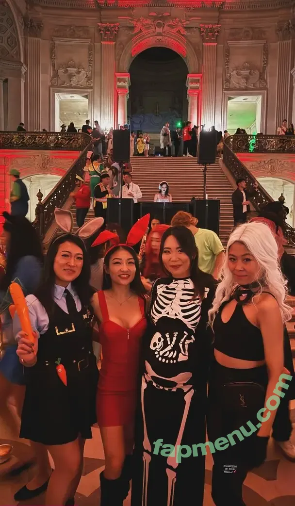 iseetan nude photo #0305 (1260479805 / seethefunny / siitan.irl)