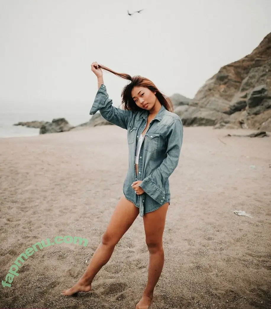 Isis Chu nude photo #0010 (shuchugou / zoecoxvip)