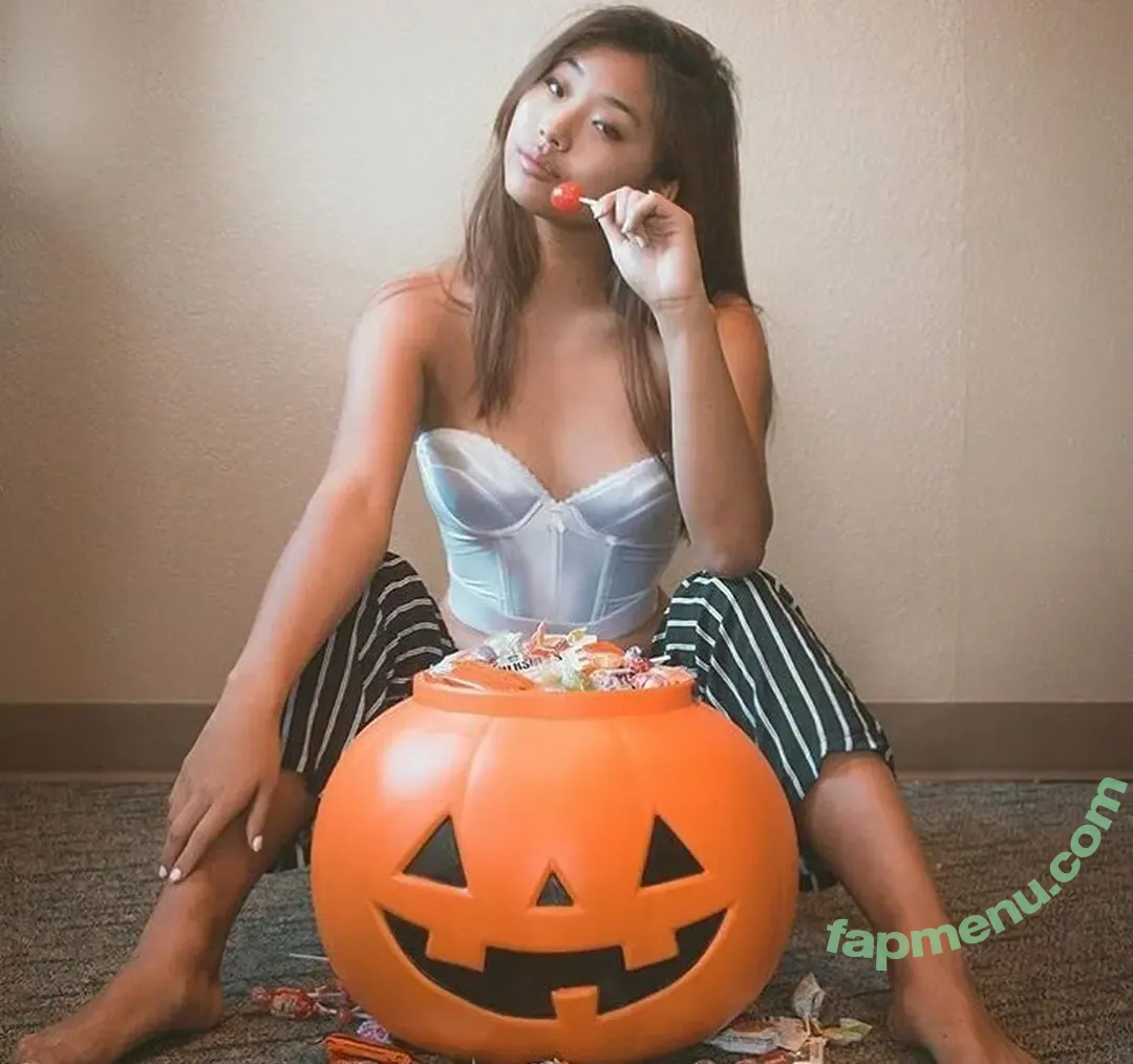 Isis Chu nude photo #0011 (shuchugou / zoecoxvip)