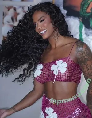 Isis Oliveira / isisolliveira_ nude photo #0008