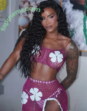 Isis Oliveira / isisolliveira_ nude photo #0009