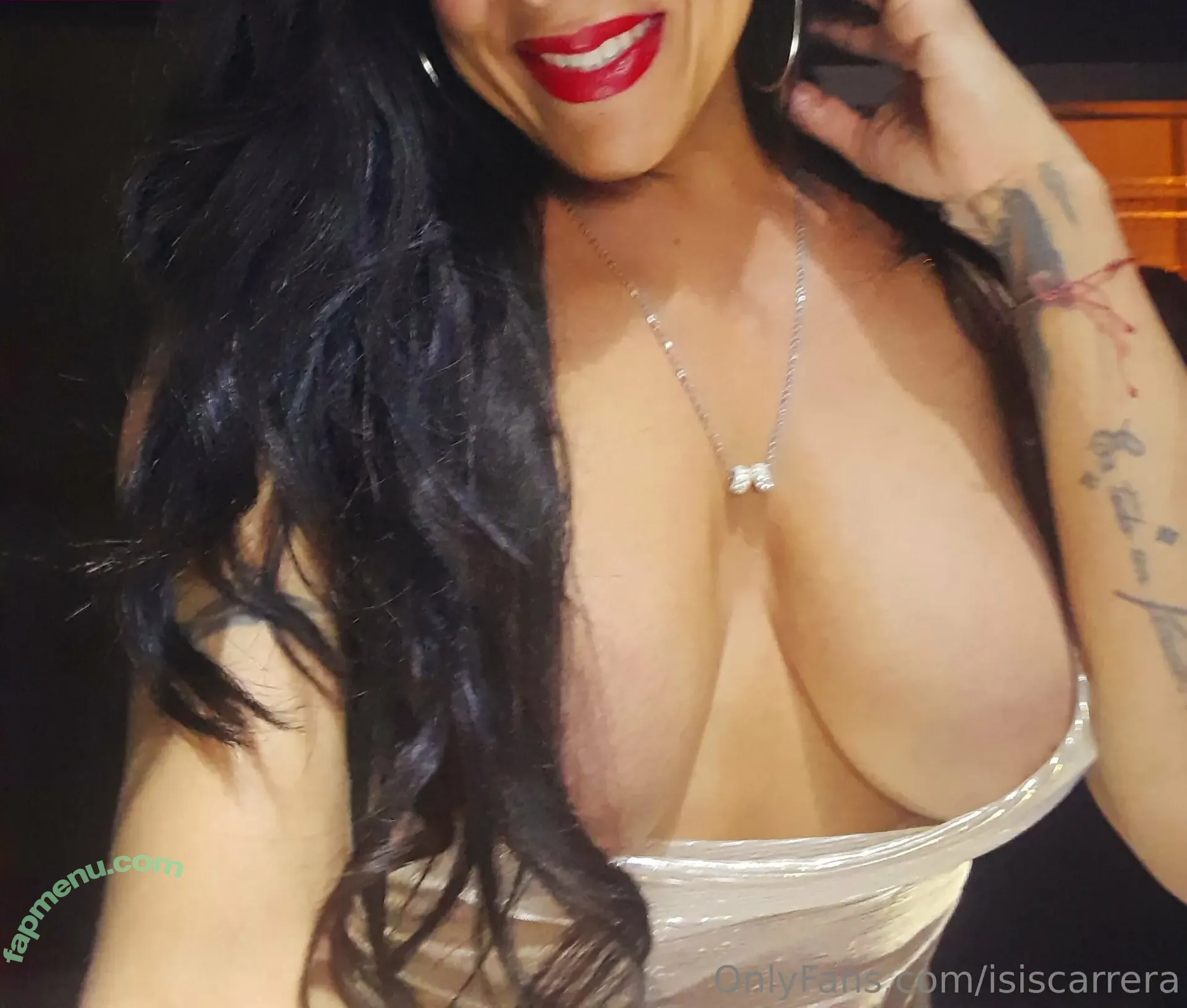 isiscarrera nude photo #0002 (itscarrera)