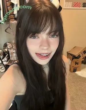 isizzly / sizzlymizzly nude photo #0189